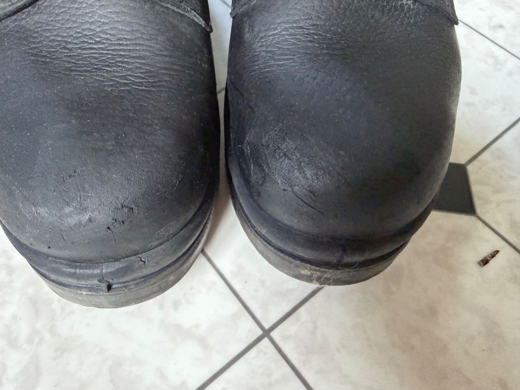 Schweizer Armee Scarpe da uomo: Schweizer Armee Kampfstiefel - wenig gebraucht - ca. Gr. 42 – Usato da Mitlödi venduto da ax20 5