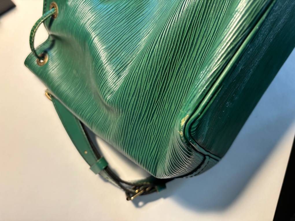 Taschen für Damen: Louis Vuitton Petit Noe – Gebraucht aus Zürich von m.herranz 4
