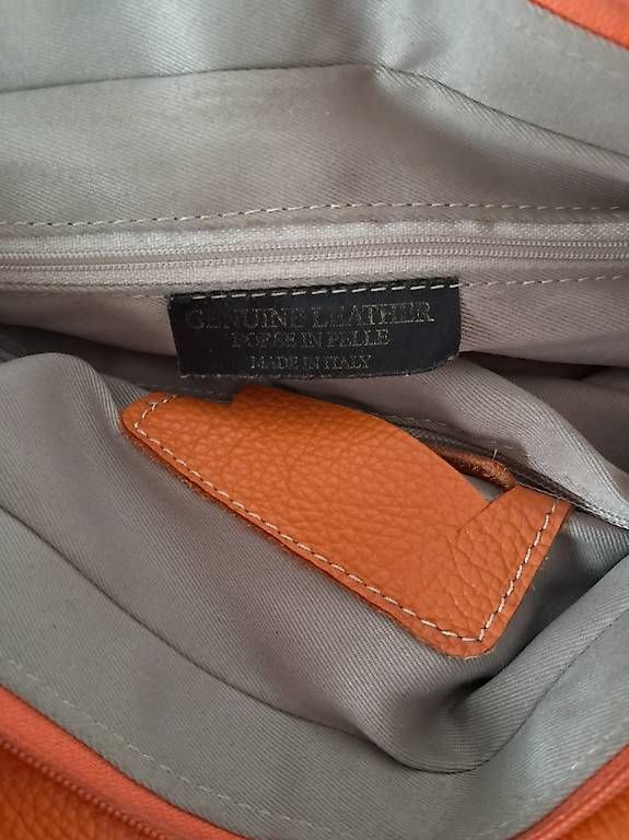 Taschen für Damen: Ledertasche  – Gebraucht aus Basel von len_t965 3
