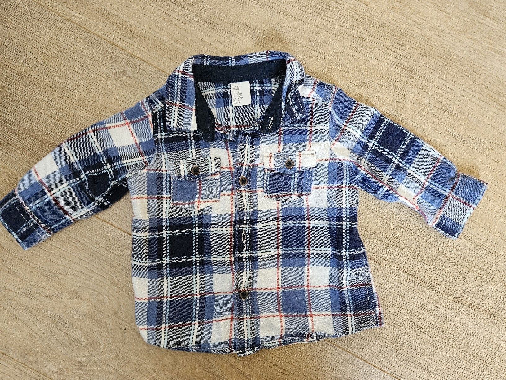 Camicie, T-shirt & Polo: Baby Hemd 2 Stk. Gr.68 – Usato da Wallenwil venduto da Alain2010 1