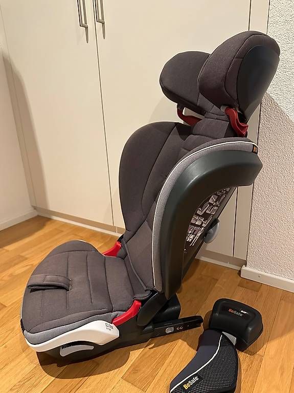 Sièges auto: Kindersitz BeSafe iZi Flex FIX i-Size – D'occasion à Allschwil par Oliver-K. 1