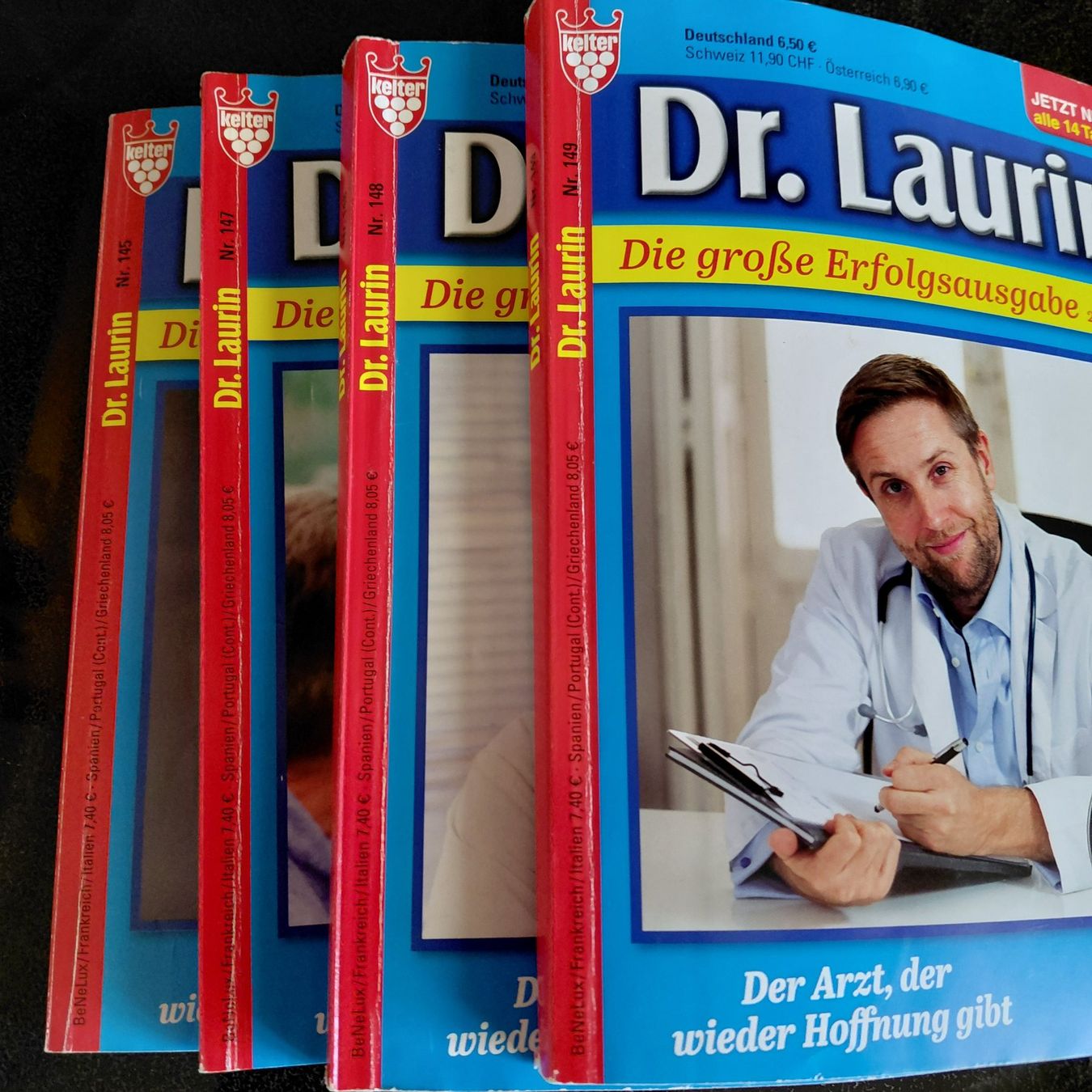 Livres: 90 Arztromane "Dr. LAURIN" in 18 Sammelbändern – D'occasion à Brüttisellen par Dusca 3