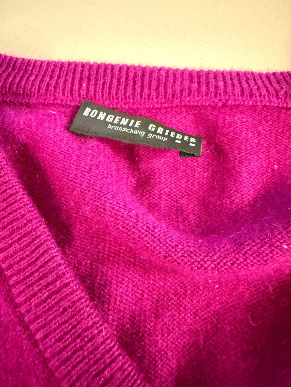 Maglioni & Felpe: Lila Pullover 100% Cashmere  Grösse 52 - Kuschelig Warm! – Usato da Wollerau venduto da falkenauge444 3