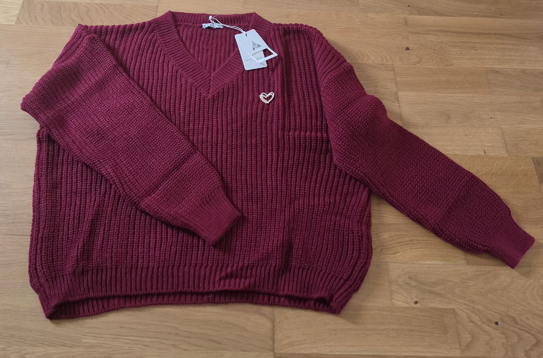 Pullover & Sweatshirts: Damen Pullover bordeaux  mit Herz  neu – Neu (gemäss Beschreibung) aus Bühler von MalinaBrocki 2