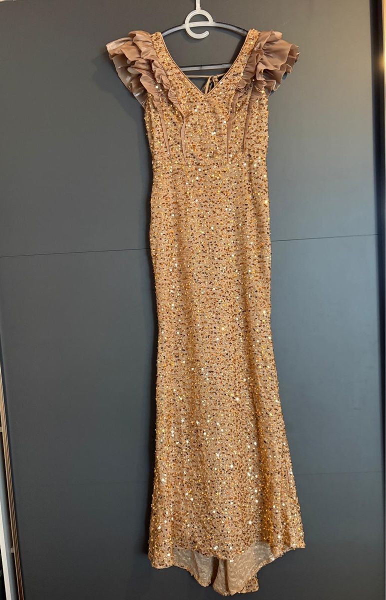 Kleider: Robe – Neu (gemäss Beschreibung) aus Delémont von Vendeur_3 2