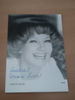 Liselotte Pulver - handsignierte Autogrammkarte