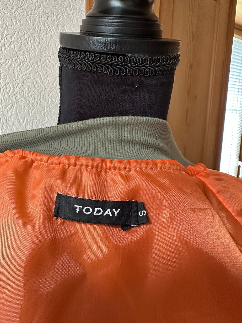 Giacche: Leichte Bomberjacke oliv S  Jacke – Nuovo (secondo la descrizione) da Gümmenen venduto da FelizitasHermann 6