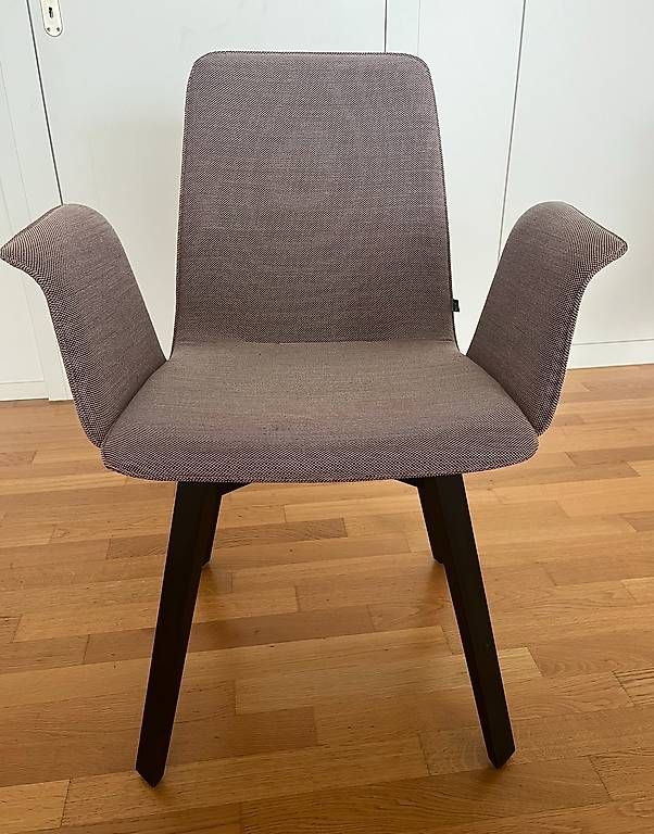 Set di tavolo e panche: Esszimmertisch mit Stühlen (Massivholz v. RESEDA Swiss made) – Usato da Luzern venduto da Wkr 4