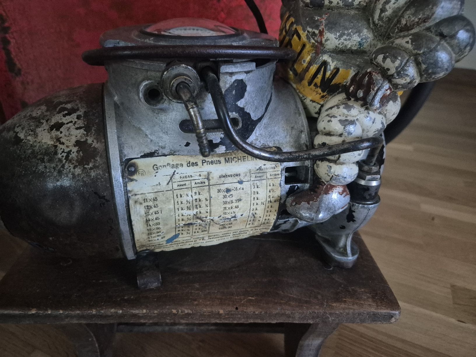 Michelin Kompressoren: Michelin Kompressor zu Oldtimer Tanksäule Öldose... – Gebraucht aus Neuenkirch von etaner62 3