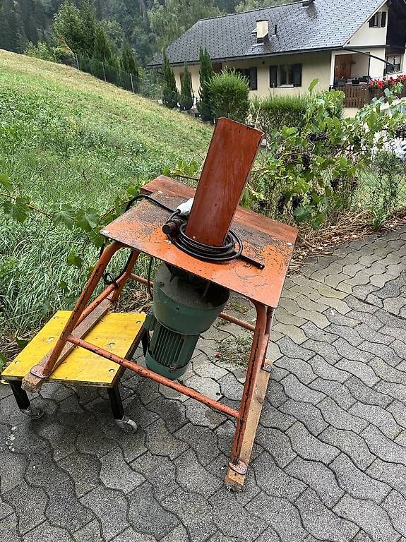 Alle Maschinen: Holzspaltmaschine – Gebraucht aus Rongellen von oeh_2h6h 2