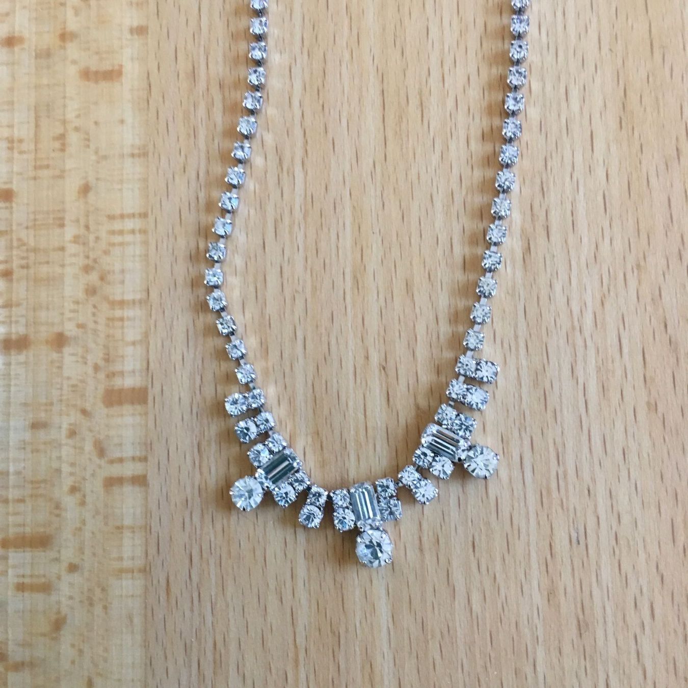 Ketten: Halskette Collier, neuwertig, – Neu (gemäss Beschreibung) aus Bern von antigua13 1