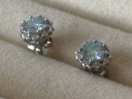 Luxus Elegante Zirkonia Ohrstecker Ohrschmuck  Farbe:Silber