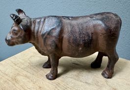 Tolle alte / ältere Kuh aus Gusseisen Figur 15 cm lang