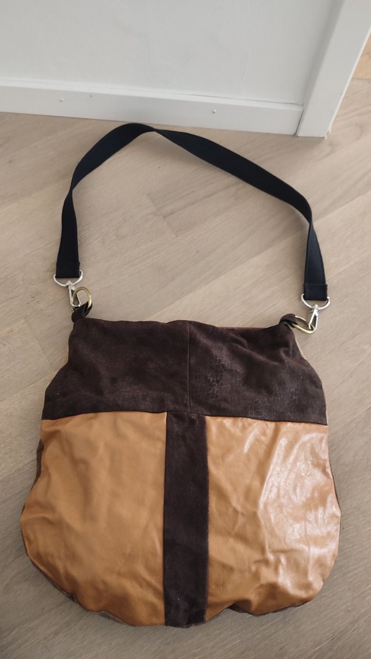 Taschen für Damen: Leder Tasche – Neu (gemäss Beschreibung) aus Bellikon von MellonCollieMitTwint 2