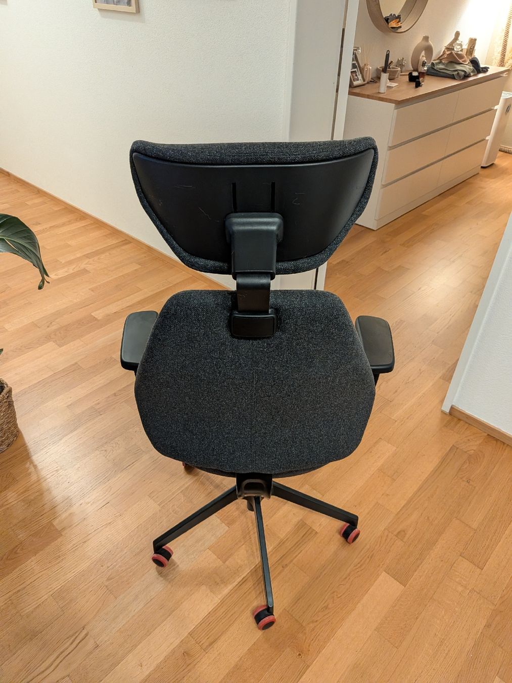Ikea Stühle: Ikea Gamingstuhl – Gebraucht aus Bülach von SquishyNeck 1