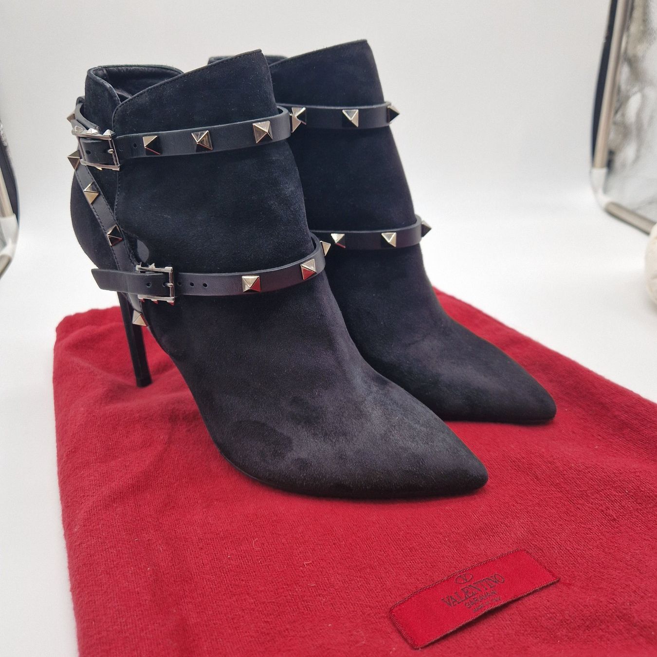 Valentino Scarpe da donna: Valentino Rockstud 38 1/2 pari a nuove – Usato da Corteglia venduto da ila_kz6b 3
