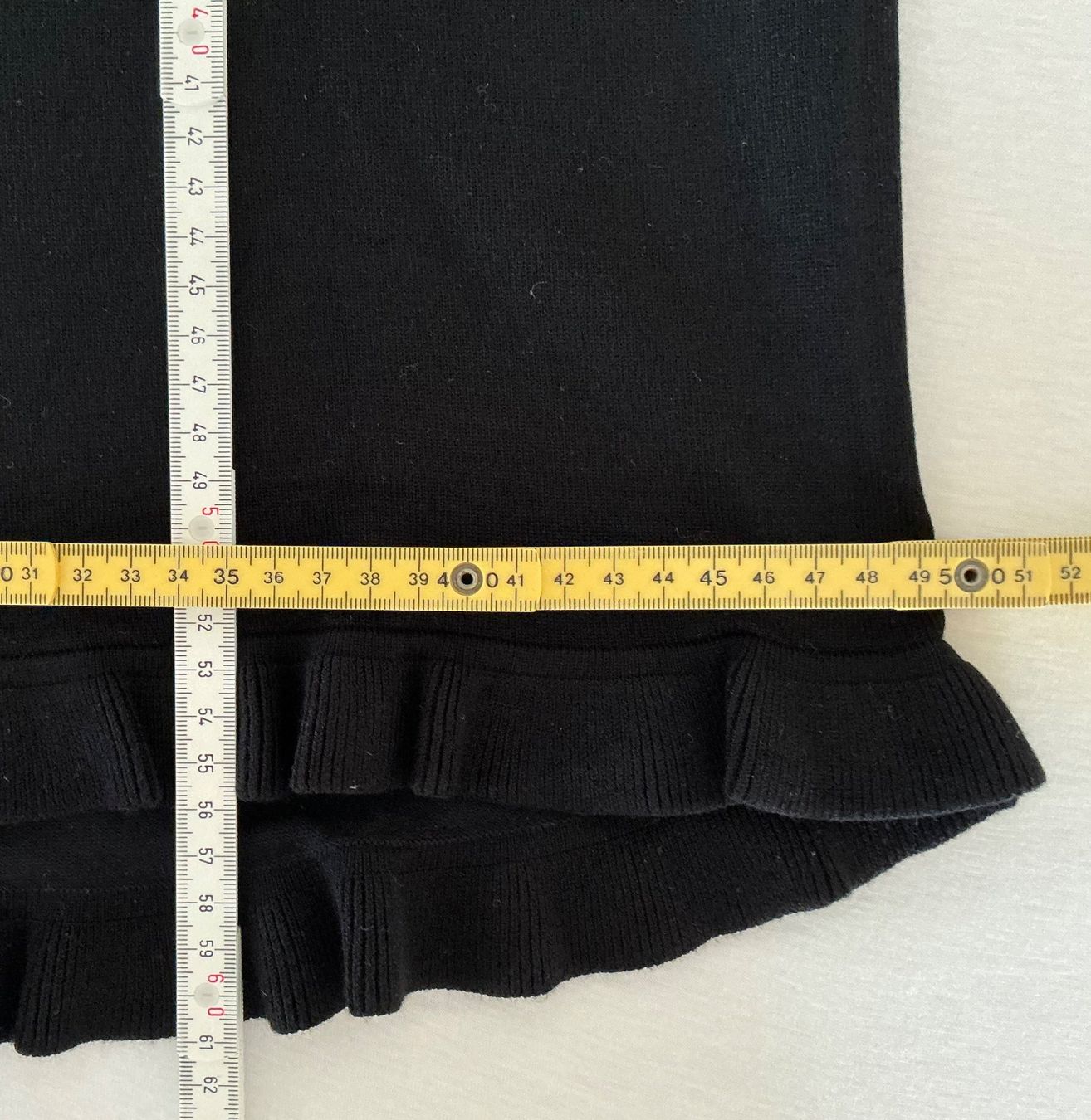 Maglioni & Felpe: Schwarzer Nulu Kurzarm Pullover in Gr. S – Usato da Cormondrèche venduto da fra_gn5t 6