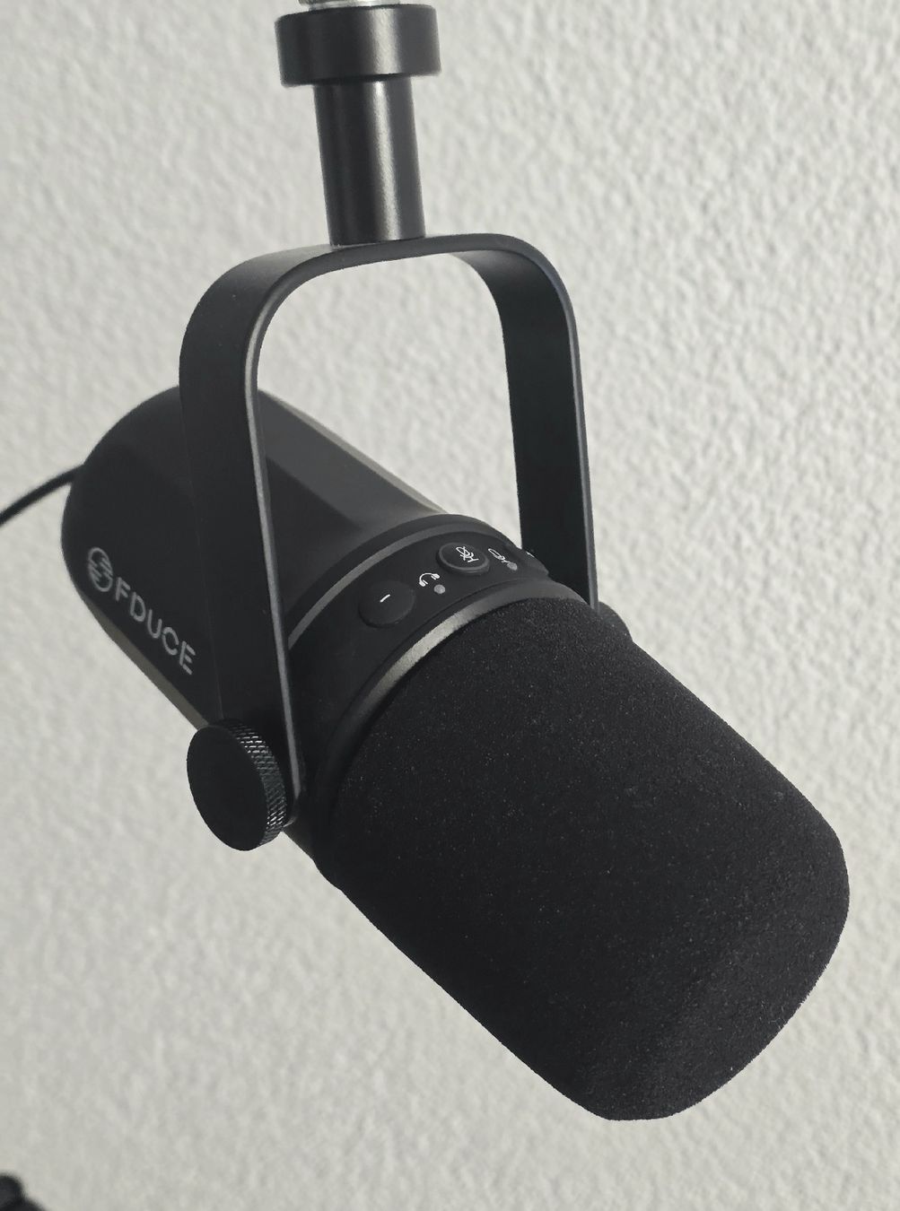 Microfoni: FDUCE SL40 Podcast Mikrofon – Usato da Bülach venduto da SamtheBoogieman 1