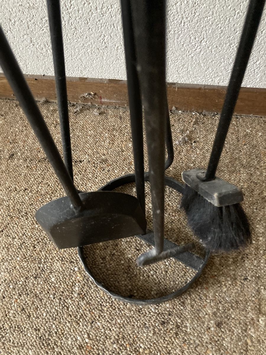 Camini: Kaminbesteck schwarz mit Messinggriff gebraucht – Usato da Aarwangen venduto da to-hirschi 1