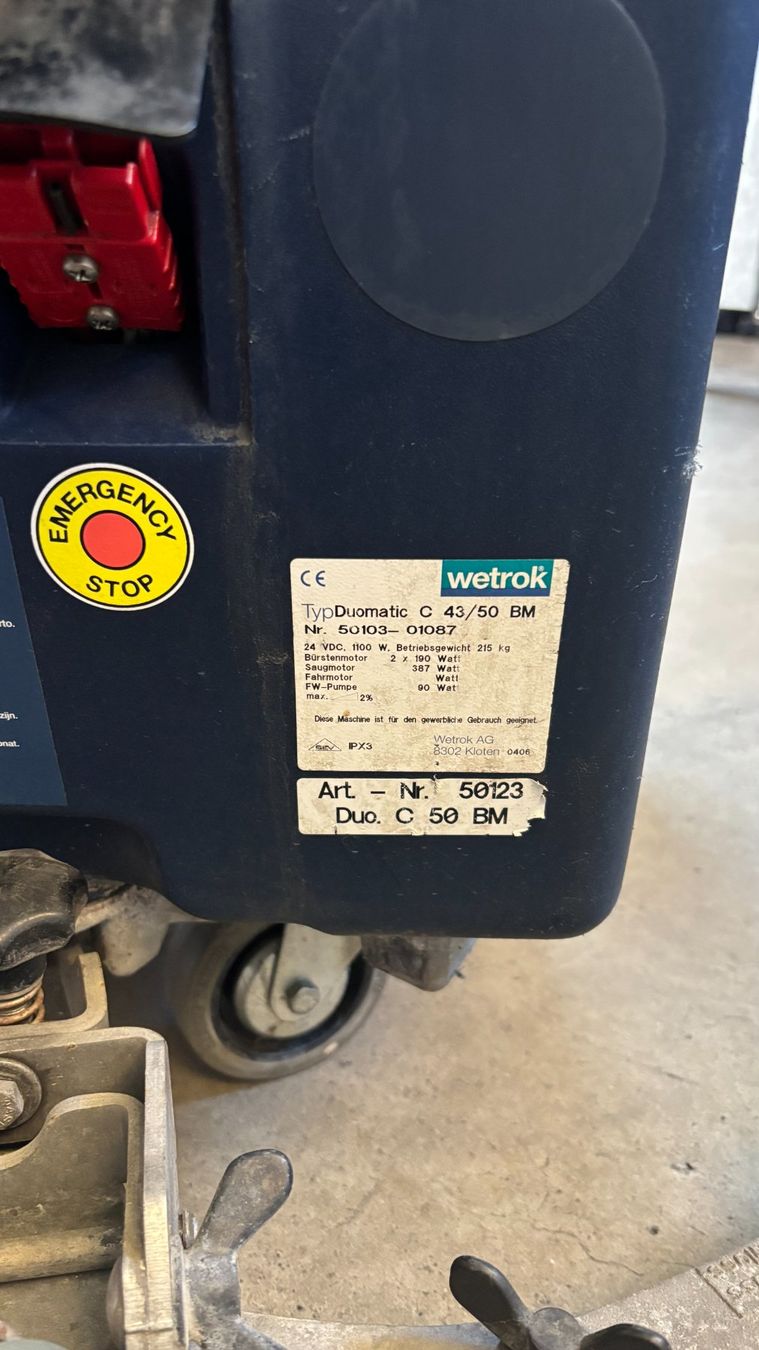 Wetrok Tutte le macchine: Wetrok Duomatic C 43/50 BM Scheuersaugmaschine – Usato da Küssnacht venduto da Derby7007 8