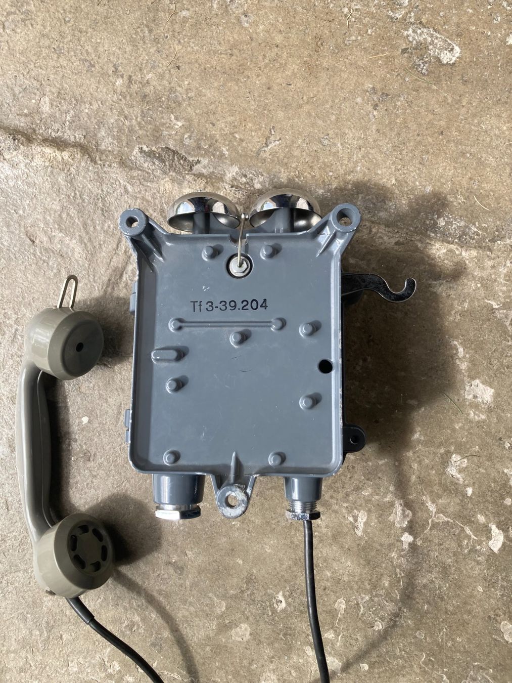 Telefone: Altes Wandtelefon, ex CH Armee? – Gebraucht aus Filzbach von Sugi7 4