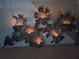 metallischer Wand-Kerzenhalter