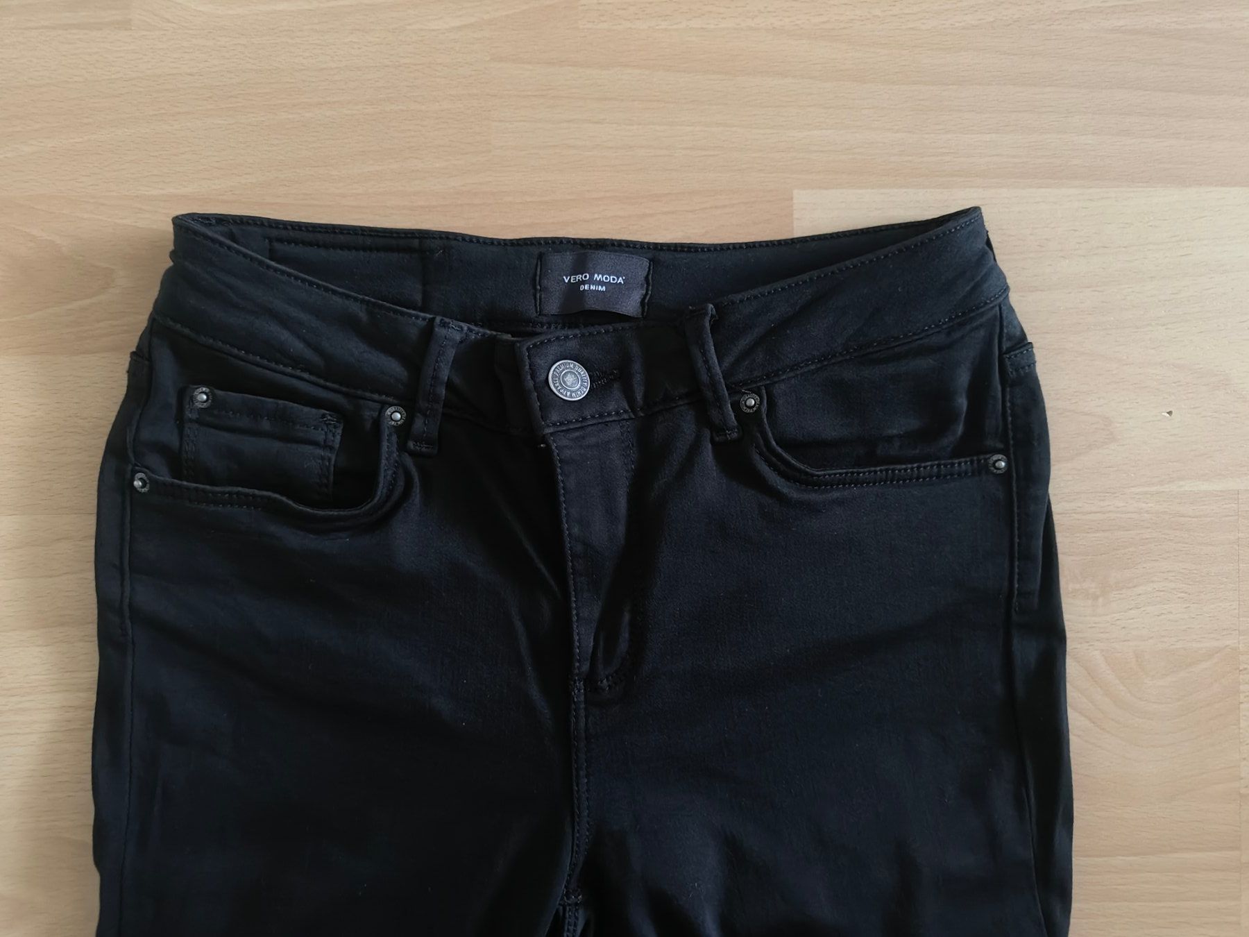Vero Moda Jeans: Vera Moda Jeans, ungetragen, Grösse S – Nuovo (secondo la descrizione) da Winterthur venduto da jan_z7h2 3