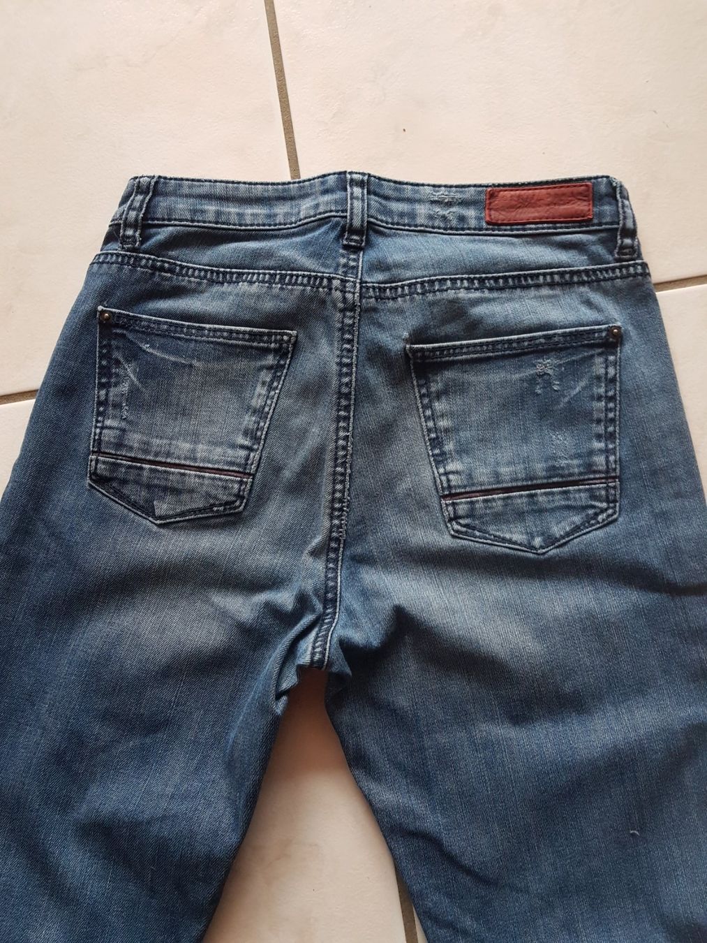 Esprit Jeans: Esprit Stretch Jeans Gr.25/28 – Usato da Gwatt (Thun) venduto da umwelt-brocki 2