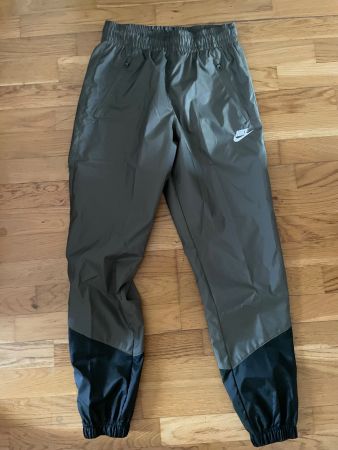 Nike -  Nylon Trackpants (Grösse XS)