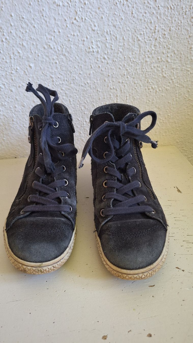 Gabor Scarpe per ragazzi: Gabor Lederschuhe Grösse 35 Kinder – Usato da Richterswil venduto da C011 2