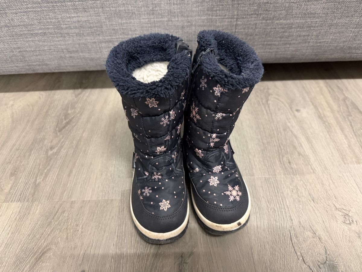 Scarpe per ragazze: Winterstiefel von Coreina, Grösse 26 – Usato da Zürich venduto da f_c_barcelona