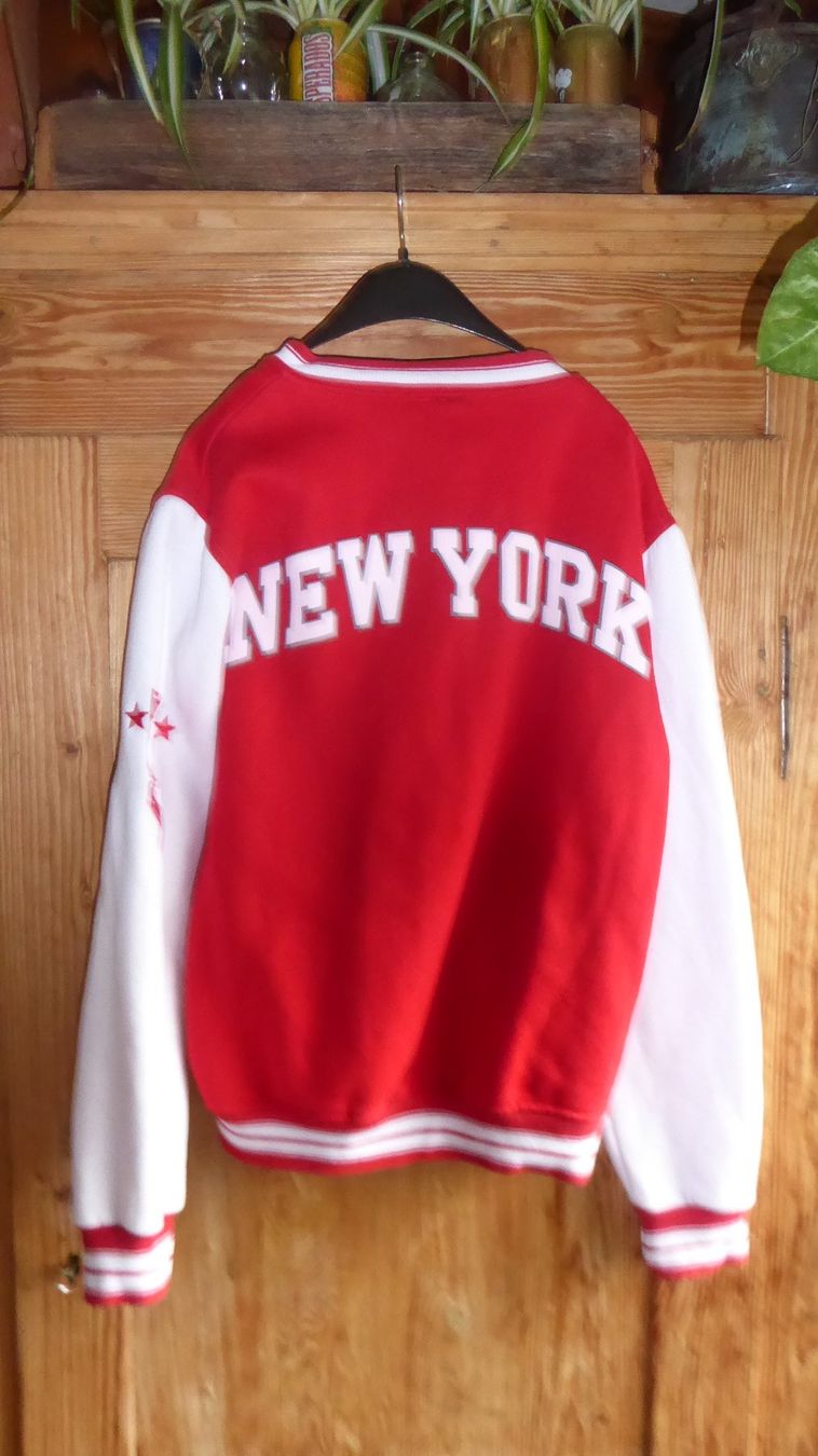 Pullover & Sweatshirts: Warmer lässiger Pullover PRIME NEW YORK Gr S – Gebraucht aus Sargans von Benziner 1