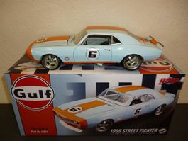 Chevrolet Camaro 68 "Street-Fighter"1:18