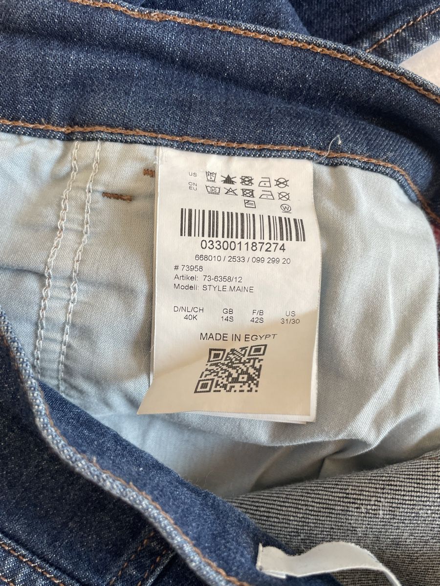 Brax Jeans: Brax Jeans Neu – Nuovo (secondo la descrizione) da Schüpfheim venduto da Nussbaum_4 2