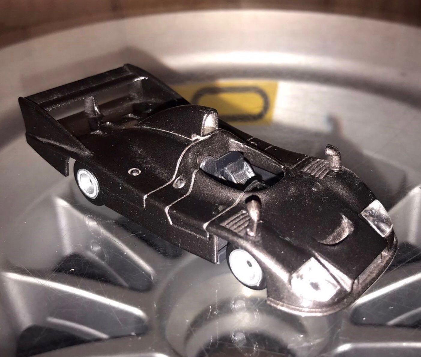 Minichamps Modellini d'auto: Porsche 936 Anthrazit 1/43 – Usato da Wohlen AG venduto da PrivatSammlung 3