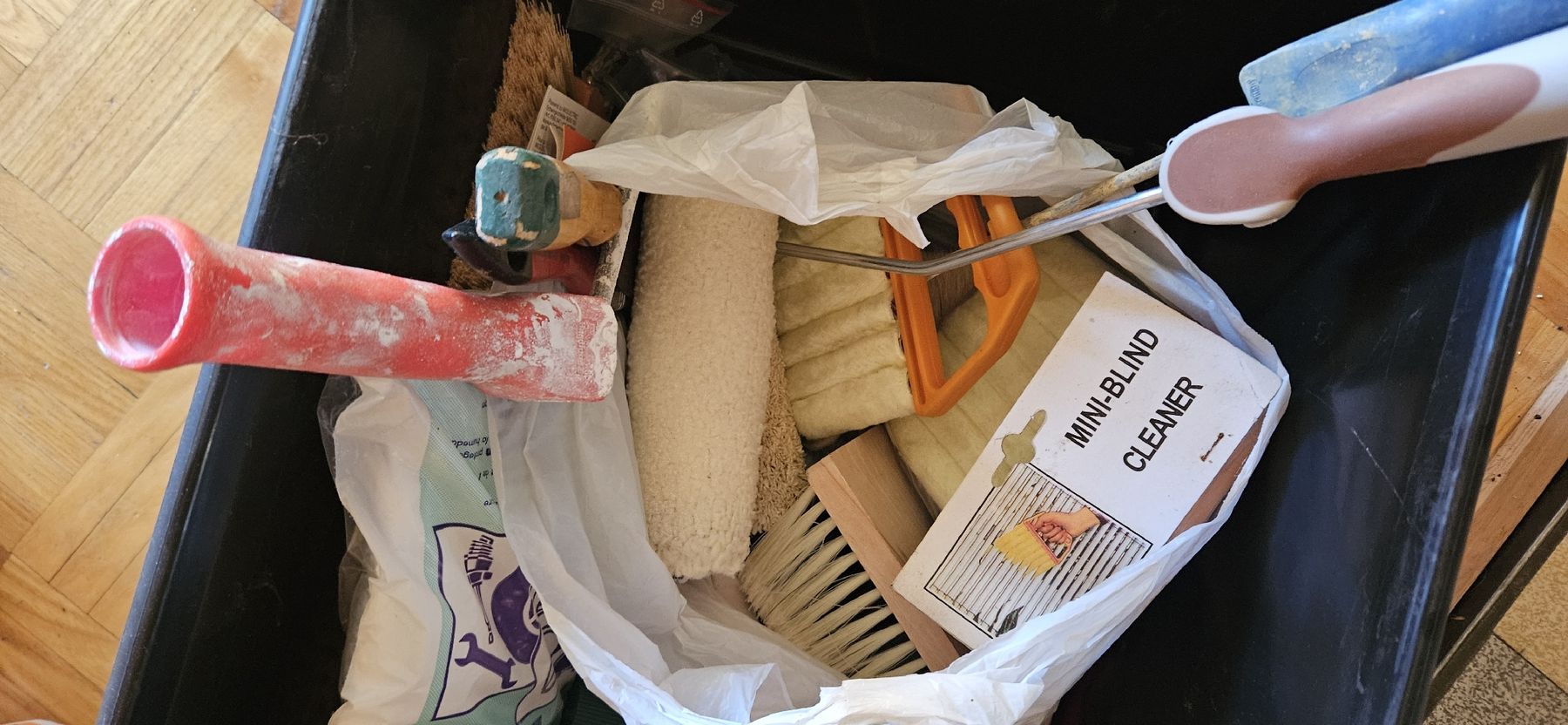 Casse di trasporto: Malersachen inkl. Box – Usato da Belp venduto da Ginus85 2