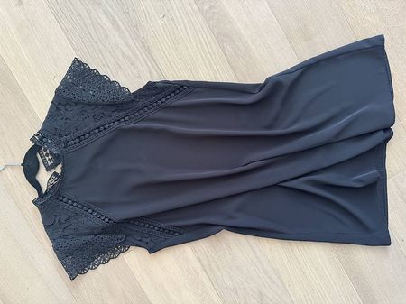 Schwarzes Kleid Gr. S/M