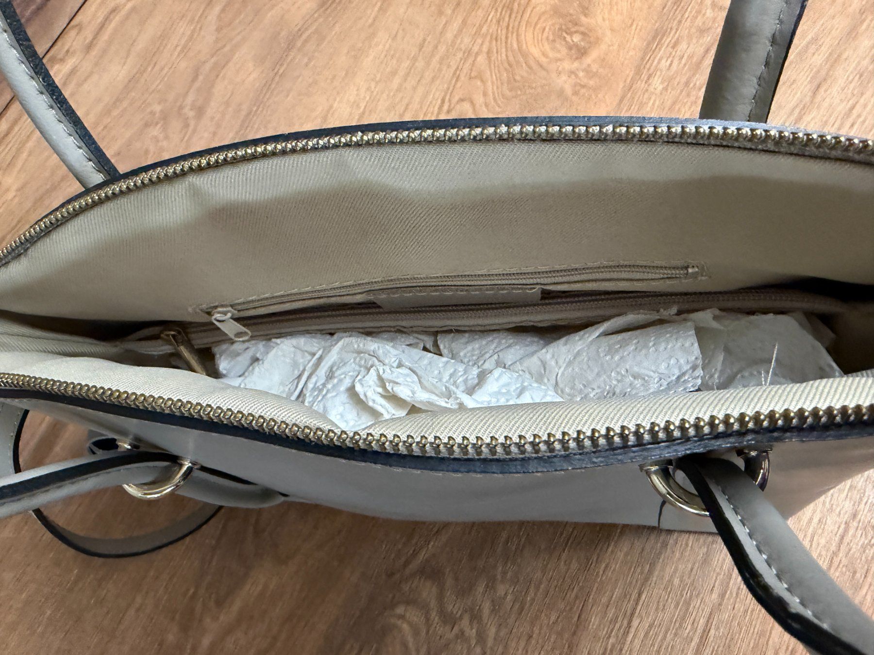 Borse da donna: Handtasche / Leder Grau – Usato da Nussbaumen AG venduto da olitech5415 4