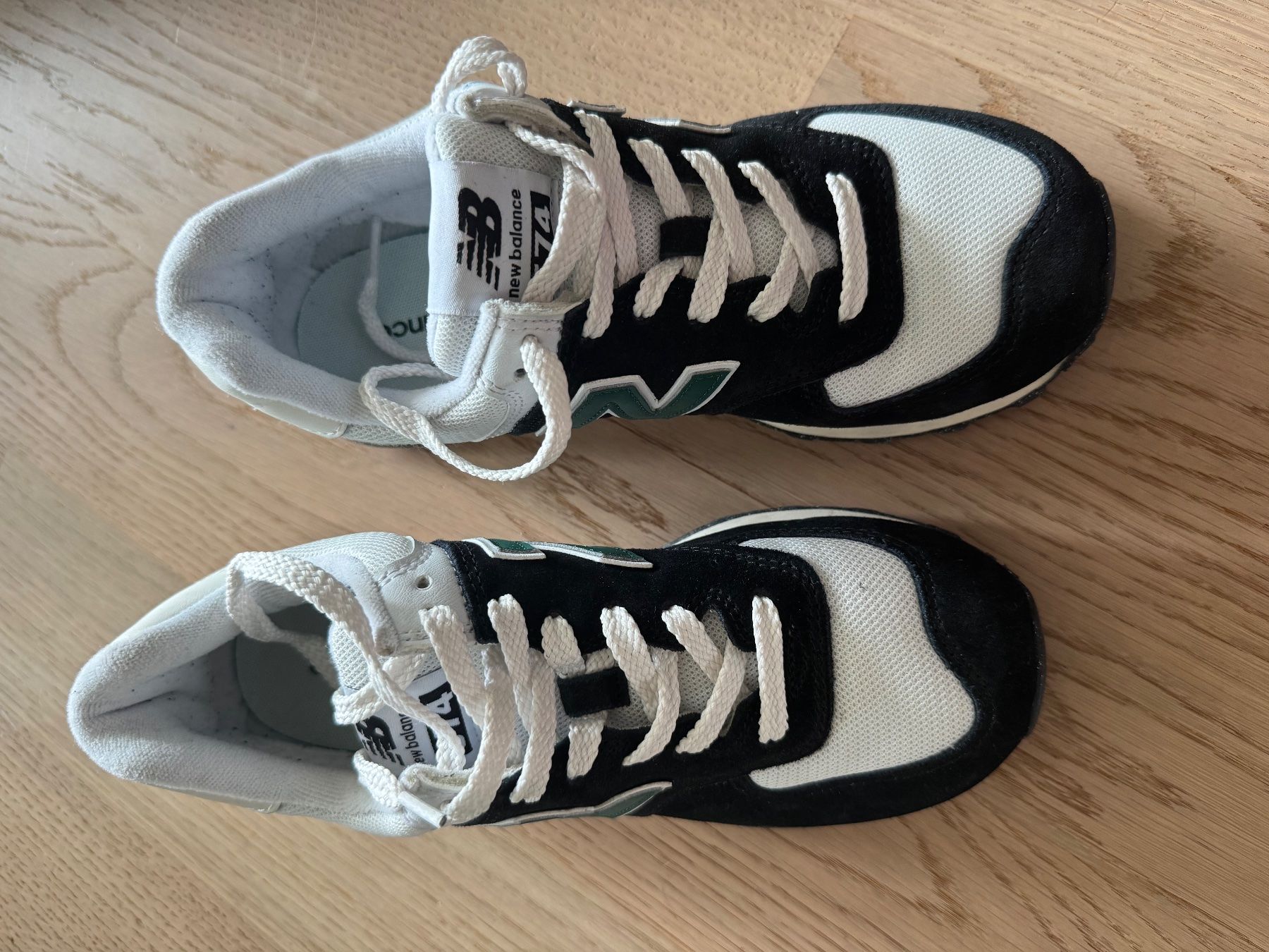 New Balance Damenschuhe: New Balance Sneaker, Grösse 40 – Gebraucht aus Belp von Mundial 4