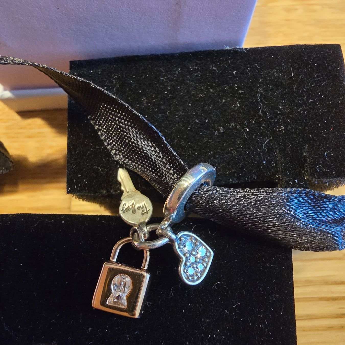 Pandora Ciondoli: Pandora  Charm Anhänger – Usato da Laufenburg venduto da may_r2st 4