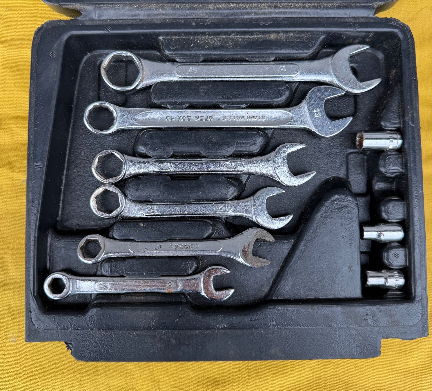 Tutti gli attrezzi: Werkzeugkoffer – Usato da Sachseln venduto da BONATI01 1