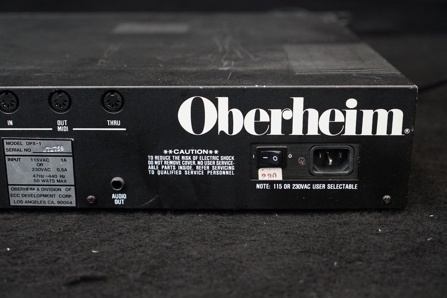 Oberheim Electronics Musikinstrumente: Oberheim DPX-1 8-Voice Digital Sample Player viele Disketten – Gebraucht aus Ortschwaben von Musictrade 8