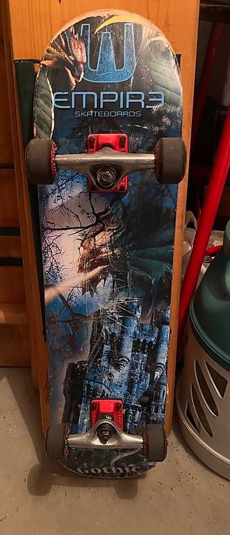 Skateboards: Empire Skateboards – Usato da Yvonand venduto da seb_nh7j 1