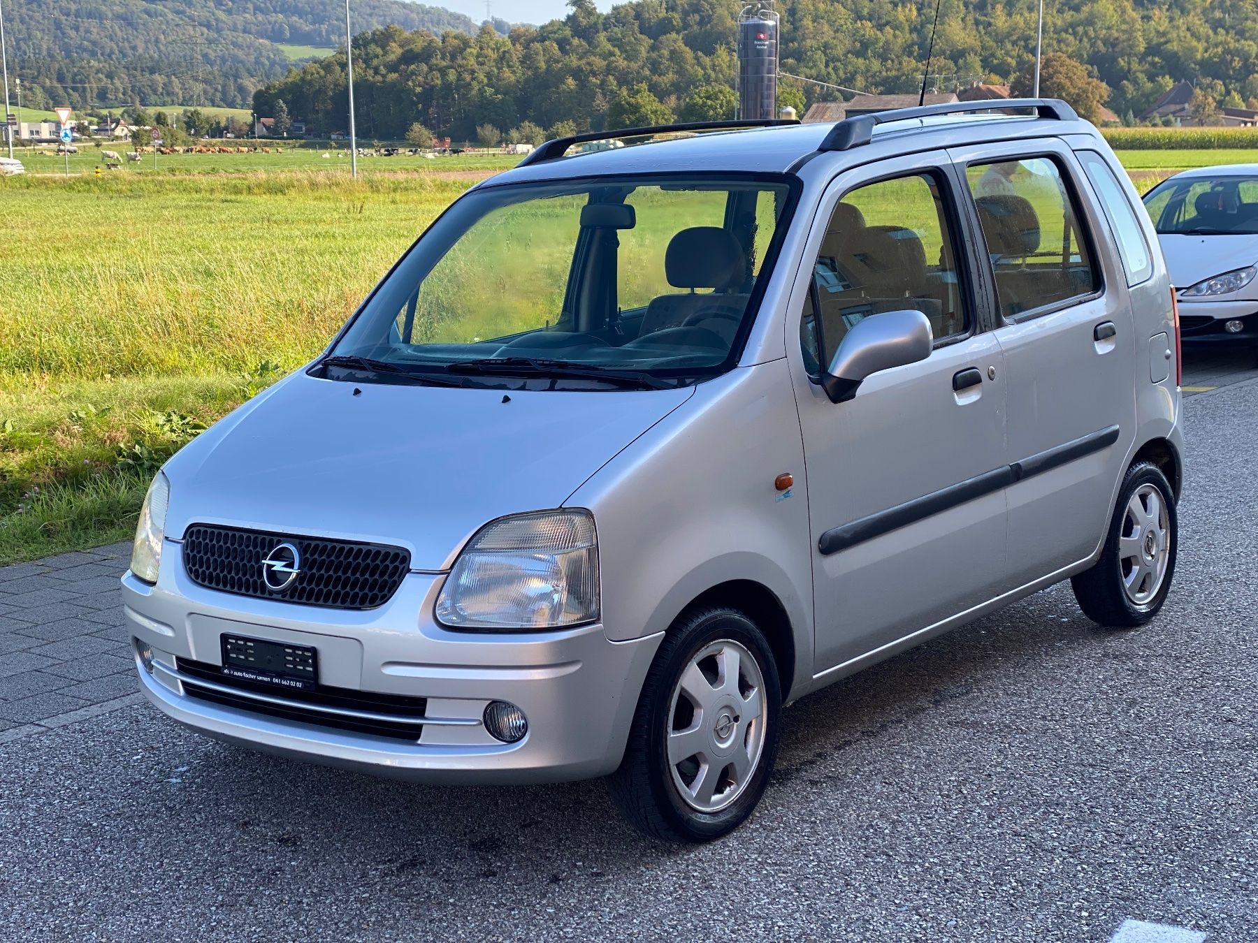 Opel Autos: Opel Agila 1.2 – Gebraucht aus Oftringen von