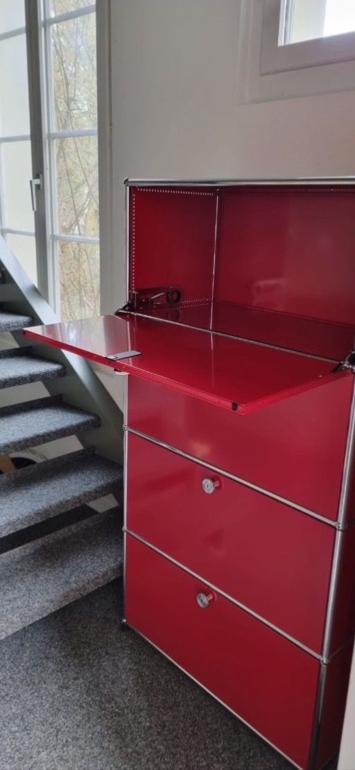 USM Scaffali: USM Regal/Highboard Rot Lieferung Gratis – Usato da Thun venduto da Thuno6 1