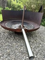 Feuerstelle mit Grillrost