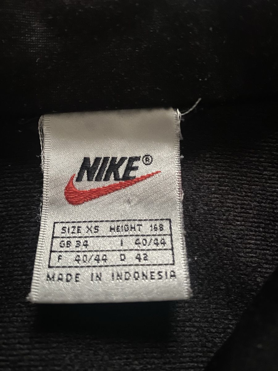 Nike Giacche: Nike Trainingjacke Grösse XS – Usato da Affoltern am albis venduto da Route40 4