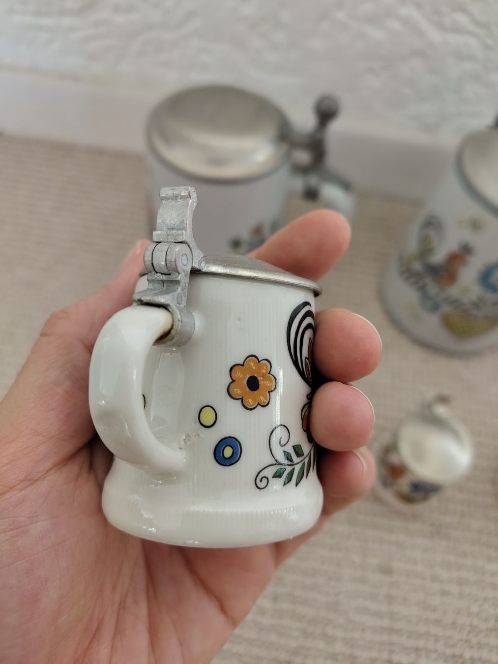 Tutte le decorazioni: Bierhumpen in zwei Grössen – Usato da Gossau ZH venduto da Treasurekeeper 2