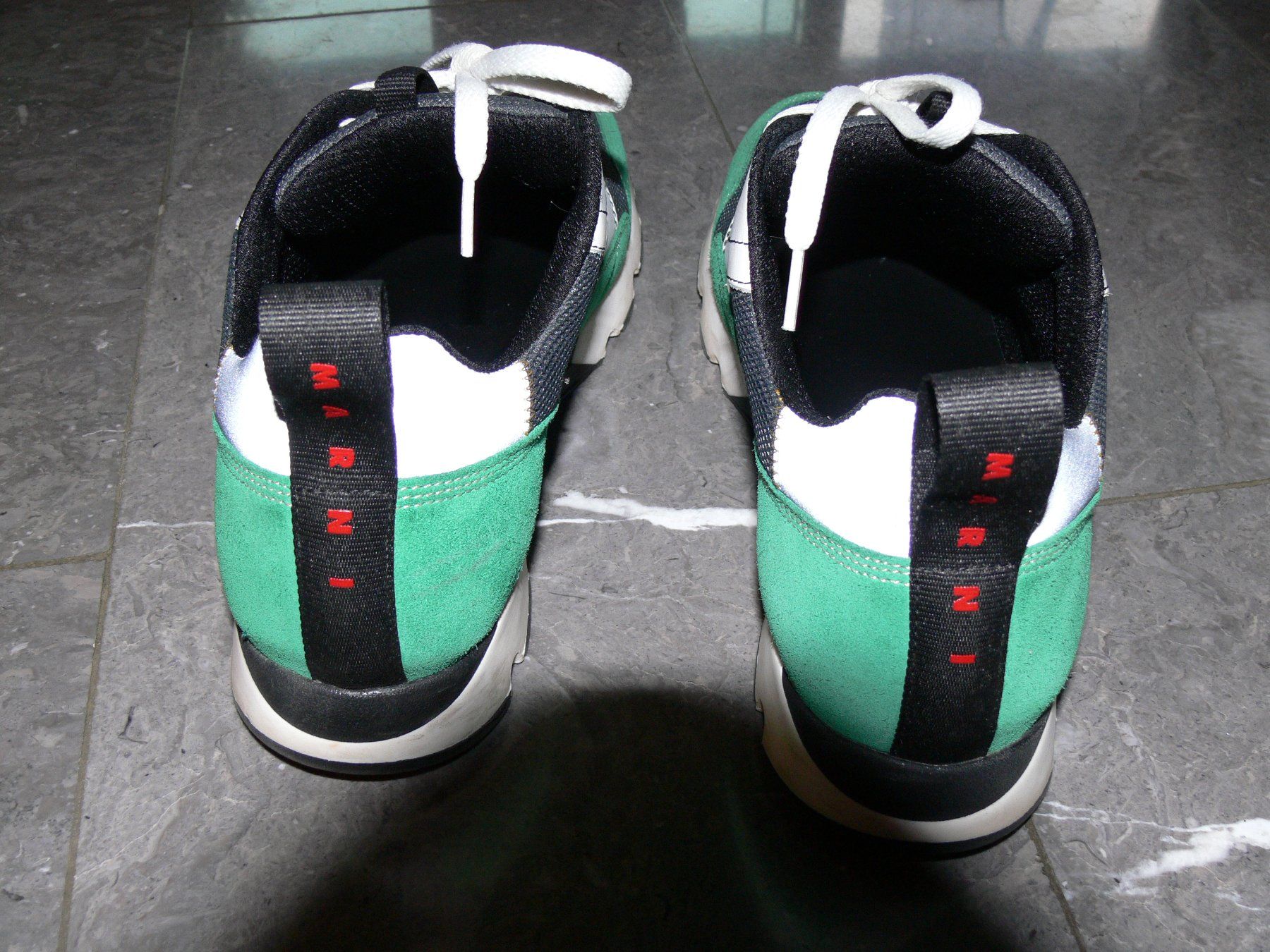 Marni Scarpe da uomo: MARNI Sneaker, neuwertig, Gr. 44, eher 42 - 43 – Usato da Remigen venduto da Kelias 4