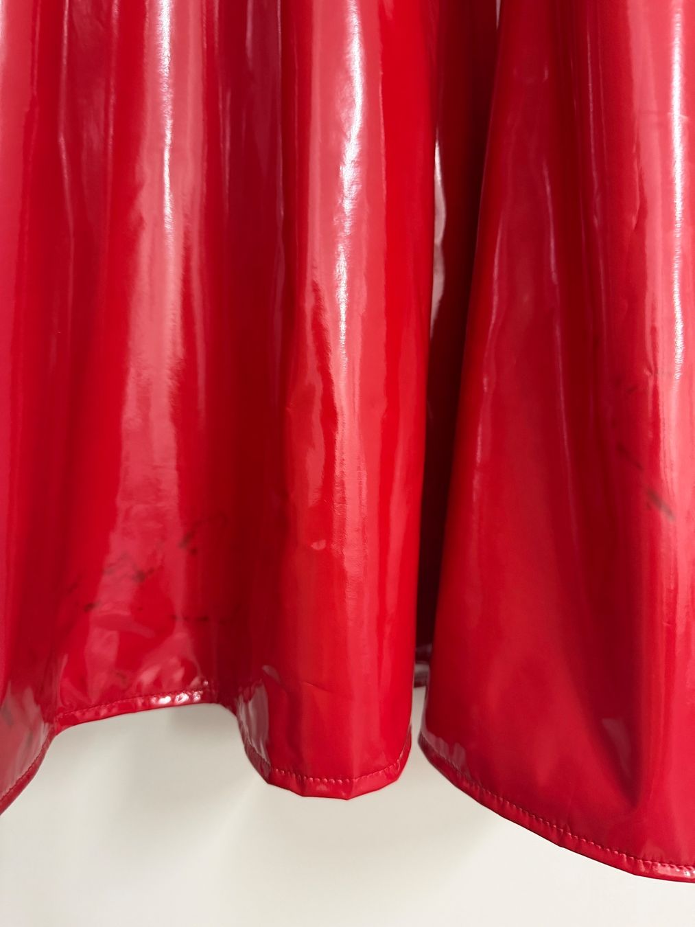 Kleider: Maxi robe rouge imitation latex – Gebraucht aus giffers von sev_c9x9 9